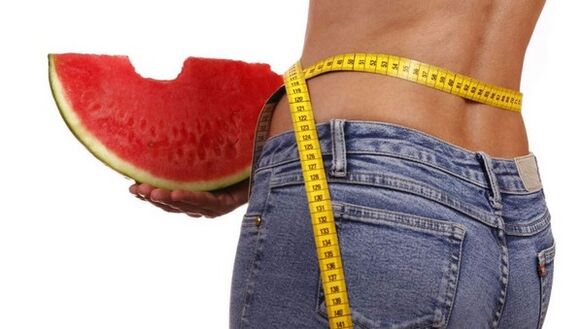 Jedzenie arbuzów pomaga szybko schudnąć 5 kg w ciągu tygodnia. 